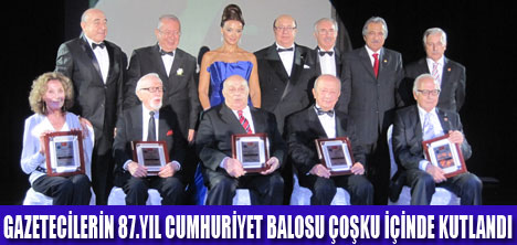 İGD CUMHURİYET BASIN BALOSU KUTLANDI