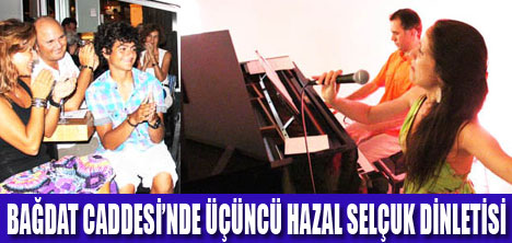 HAZAL SELÇUK KONUKLARINI BÜYÜLEDİ