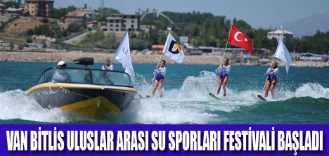 VAN DENİZİNDE FESTİVAL ŞOV BAŞLADI