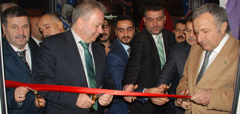 TÜRSAB YÖNETİMİ ELAZIĞ'DA OTEL AÇTI