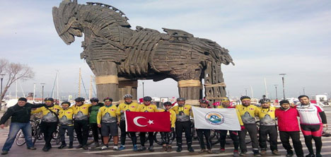 Bisikletçiler Karacabey’e Ulaştı