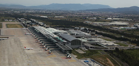 TAV Çevreci terminal binası ödülü aldı