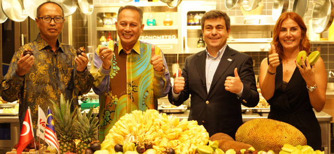 Türkiye Malezya Büyükelçisi Dato Abdul Razak Abdul Jackfruit ile özel bir şova imza attı