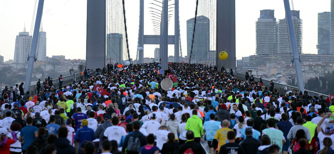 Vodafone 39. İstanbul Maratonu’na çipli koşucu kayıtları geçen yıla göre %10 artarak yaklaşık 23 bin oldu 