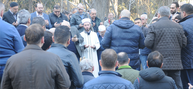 TÜRSAB Yönetim Kurulu Üyesi Canatan Turizm’in sahibi Hacı İbrahim Canatan'ın babası Hacı Ömer Canatan son yolculuğuna uğurlandı