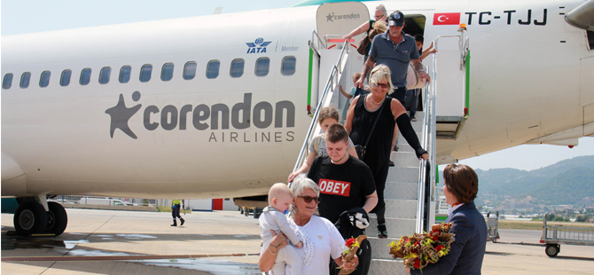 Corendon Airlines’ın ilk uçağı  Alanya-Gazipaşa Havalimanı’na iniş yaptı