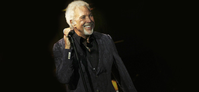 Zamansız şarkıların dünyaca ünlü sesi Tom Jones, Regnum Carya’da