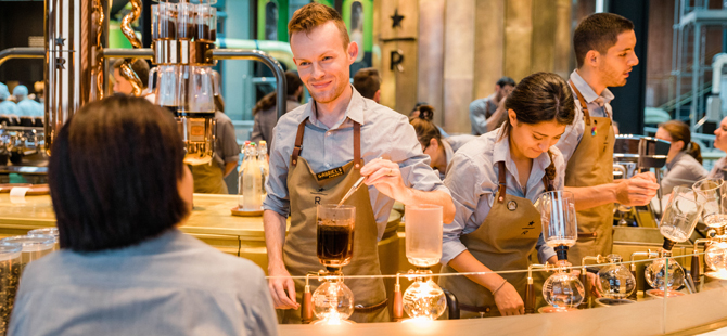 Starbucks Reserve Roastery, Starbucks’ın İtalya’daki ilk mağazası oldu