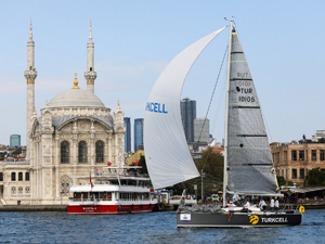 Turkcell Platinum Bosphorus Cup’ta  yelkenler İstanbul’un kalbinde açıldı  