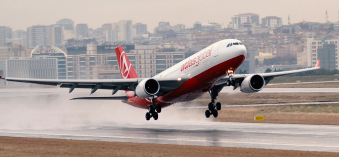 Atlasglobal Havayolları, filosuna kattığı Airbus A330 ile  yolcu taşıma kapasitesini artırdı 