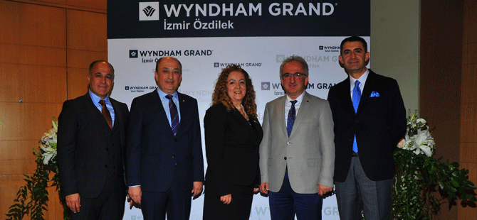 Wyndham Grand İzmir Özdilek en büyük toplantı salonunu yeniledi