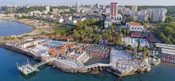 Club Hotel Sera konuklarını ağırlamaya hazır