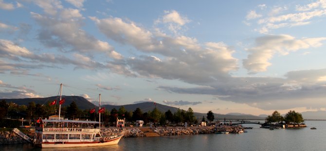 Konya yerli ve yabancı turistleri bekliyor