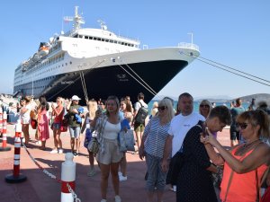 Blue Sapphire Ege Port Kuşadası’na geldi