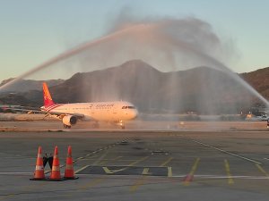 Gazipaşa-Alanya Kish Air’in ilk seferini karşıladı