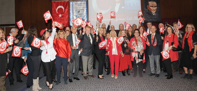 Skål İstanbul Kulübü Cumhuriyet Bayramını Kutladı