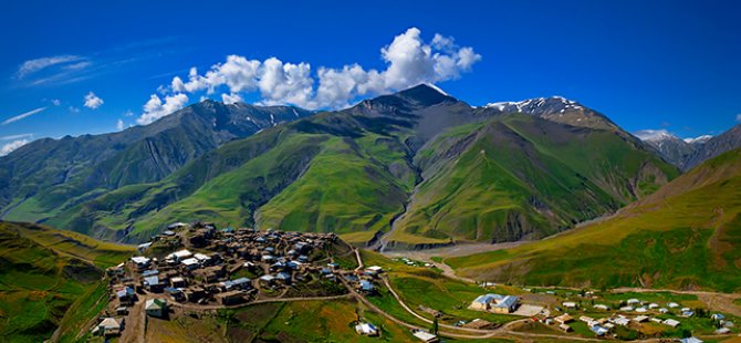 Azerbaycan'a 2 dalda dünya tatil ödülü