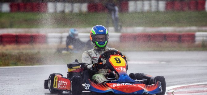 Karting 8.Ayağı Körfez Pisti'nde