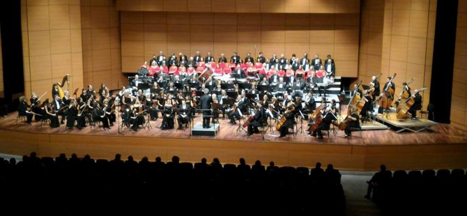 İDSO DenizBank Konserleri Devam Ediyor…