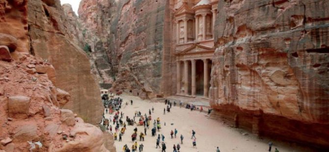 Ürdün, 2024'ün İlk Yarısında 2,79 Milyon Turist Ağırladı