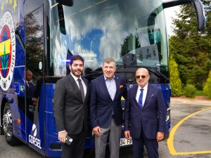 Fenerbahçe Spor Kulübü’ne Özel Tasarımlı Mercedes-Benz Travego!