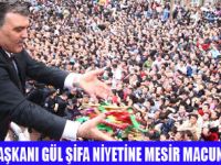 MESİR MACUNU HALKA SAÇILDI