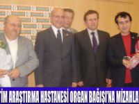 USTALARDAN KARİKATÜR SERGİSİ