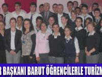 ÖĞRENCİLER BAŞKANDAN DERS ALDI