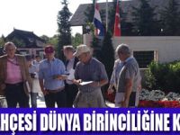 TÜRK BAHÇESİNİ 10 BİN ZİYARETÇİ GEZDİ