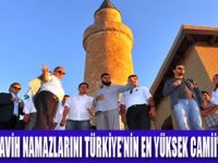 EN YÜKSEK CAMİİDE TERAVİ NAMAZI