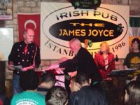 Aziz Patrick  Gecesi James Joyce Irish Pub’da Kutlandı