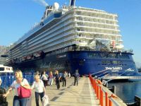 Port Akdeniz Mein Schiff 5 adlı gemiyi ağırladı