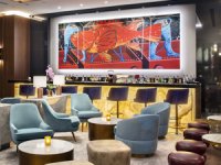 Hilton İstanbul Maslak, lobisindeki özel sanat galerisiyle, misafirlerini adeta bir sergi alanında ağırlıyor