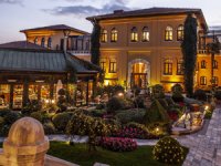 Four Seasons Hotels Istanbul yenileme projesi başlatıyor  