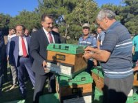 BALIKESİR’DE ARICIYA 3 BİN KOVAN DAĞITILDI