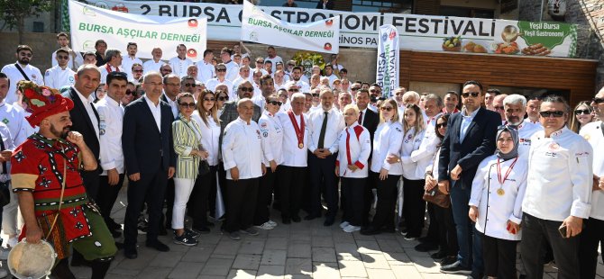 2-bursa-gastronomi-festivalibursa-buyuksehir-belediye-baskani-alinur-aktas-001.jpg