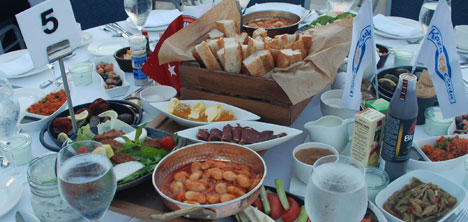 ascilar-dernegi,-lezzet-ustalari,geleneksel-iftar-yemegi,fikret-ozdemir,-radisson-blu-hotel-6.jpg