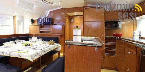 bavaria-55-cruiser,for-rent,-kiralik-yat,mavi-tur,-yat-tatili,-mavi-yolculuk,-egzotik-plajlar,24.jpg