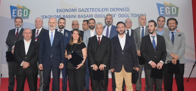 egd-ekonomi-gazetecileri-dernegi-baskani-celal-toprak-,egd-ekonomi-basini-basari-odulleri,.jpg