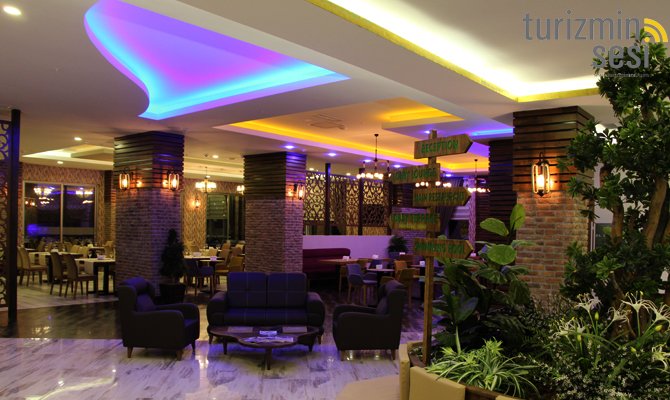 el-garden-hotelismail-cosar-sezgin-kizilkus-masukiye-kartepe-sakarya-kartepede-kayak-cosar-turizm-seyahat-acentasi-el-garden-hotelde-tatillimousine-plus-009.jpg