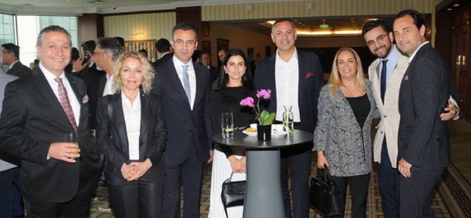 hulya-kaya-muberra-eresinkazim-tekin-rifat-dedeman-002.jpg