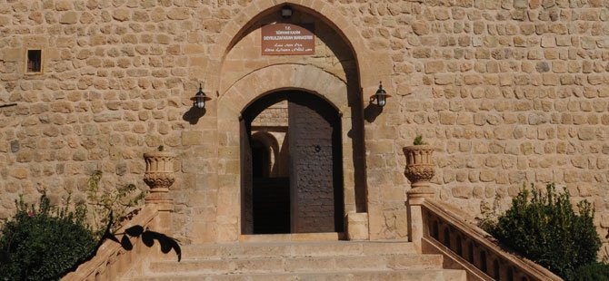 mardin-deyrulzafaran-manastiri.jpg