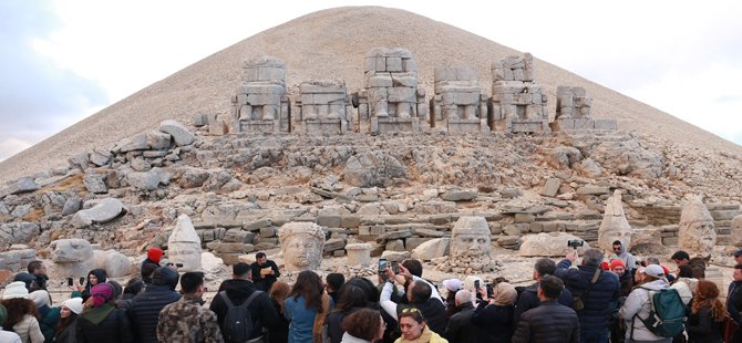 nemrut-dagi-001.jpg