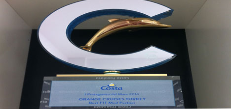 orange-cruises,-costa-luminosa-gemisi,orange-cruises-turkiye-muduru-tolga-unalsin,4.jpg