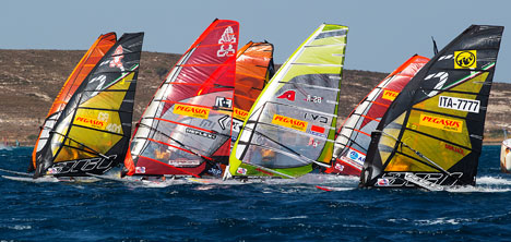 pegasus-hava-yollari,windsurf-sporu,turkiye-yelken-federasyonu,3.jpg