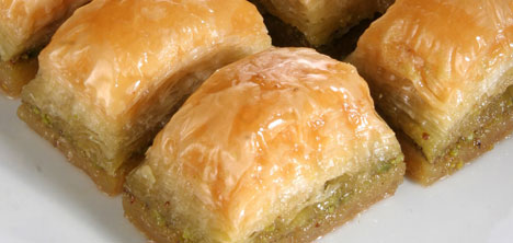 ramazan-sofralari,baklava-,hurma,karakoy-gulluoglu,hurmabak,1.jpg