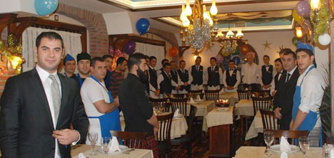 surpriz-partiler,-surpriz-dogum-gunu-partileri,-misina-restoran,-suat-yilmaz,-surpriz-dogum-gunu-partisi,2.jpg