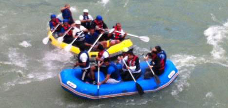 turkulere-konu-olan-botan-vadisi,rafting-heyecani3.jpg