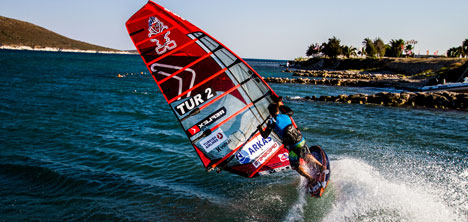 windsurf-ligi,arkas-spor,enes-yilmazer,turkiye-yelken-federasyonu-2.jpg